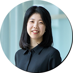 マーケティング事業部　社員紹介
