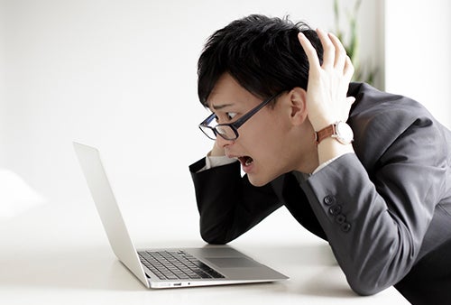 企業の社会的信用の低下